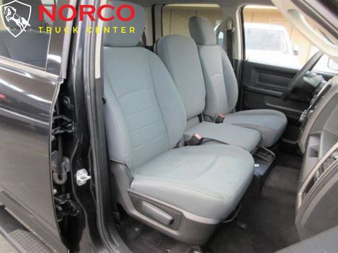 Used 2017 RAM 1500 Express w/ Black Ram 1500 Express Group image 15