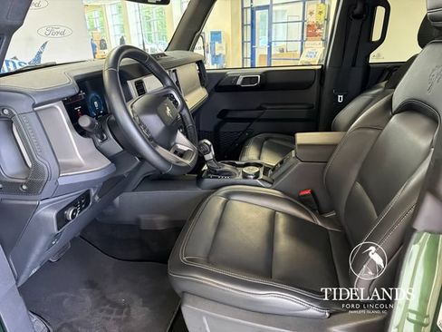 Certified 2025 Ford Bronco Outer Banks AWD/4WD image 11