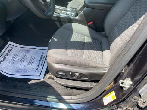 Used 2020 Chevrolet Equinox LT AWD/4WD image 10