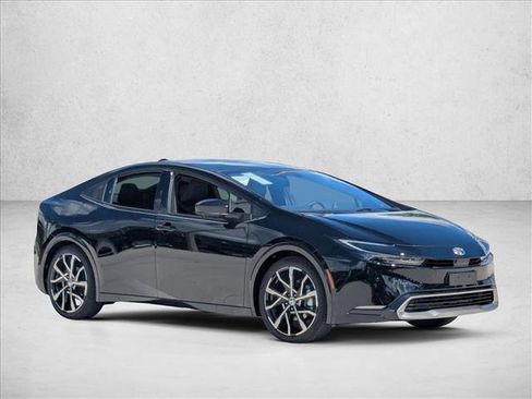 New 2026 Toyota Prius Plug-In Hybrid image 7