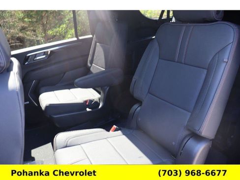 New 2026 Chevrolet Suburban RST w/ Comfort Package AWD/4WD image 28