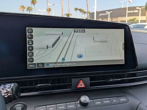 Used 2026 Hyundai Elantra SEL FWD image 21