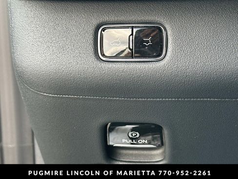 New 2026 Lincoln Navigator Reserve AWD/4WD image 27
