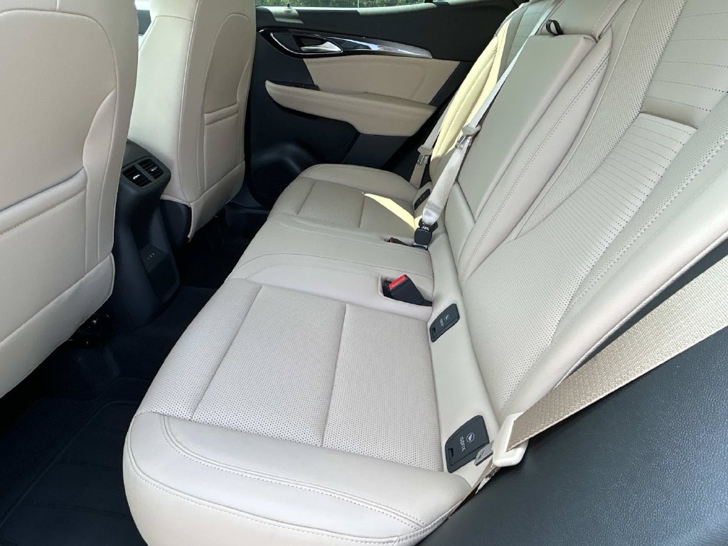 Used 2024 Buick Envision Preferred AWD/4WD image 13