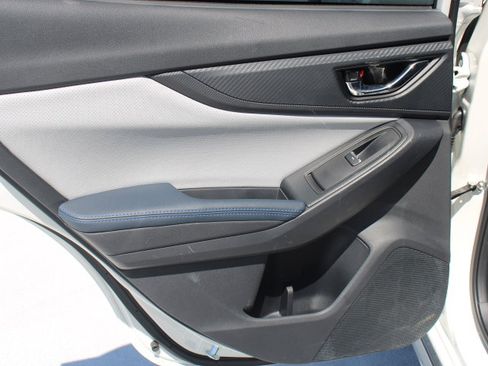 Used 2023 Subaru Crosstrek Hybrid w/ Popular Package #3 AWD/4WD image 13