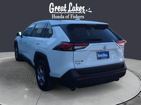 Used 2025 Toyota RAV4 XLE AWD/4WD image 3