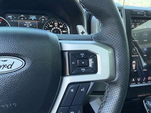 Used 2018 Ford F150 Lariat image 23