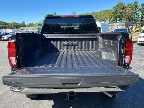 New 2026 GMC Sierra 2500 SLE w/ SLE Value Package; AWD/4WD image 18