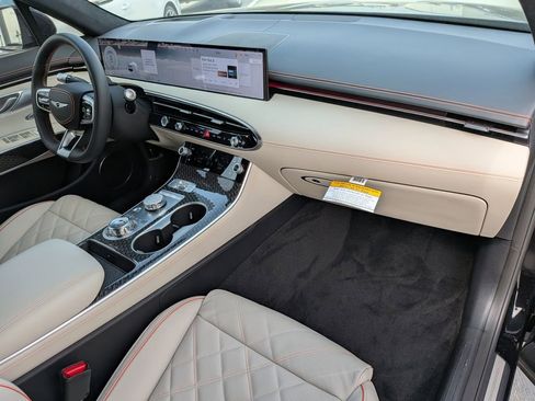 New 2026 Genesis GV70 3.5T Sport Prestige AWD/4WD image 32