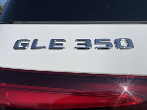 Used 2024 Mercedes-Benz GLE 350 4MATIC image 33