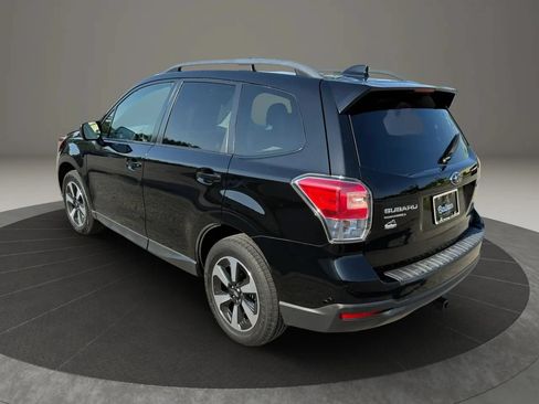 Used 2017 Subaru Forester 2.5i Premium AWD/4WD image 9