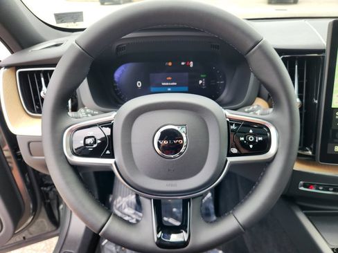New 2026 Volvo XC60 T8 Plus w/ Protection Package Premier AWD/4WD image 19