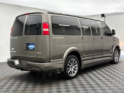 Used 2019 GMC Savana 2500 w/ Enhanced Convenience Package RWD image 8