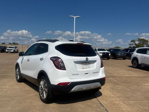 Used 2018 Buick Encore Preferred FWD image 18