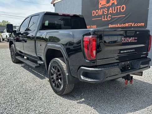 Used 2022 GMC Sierra 2500 AT4 w/ AT4 Premium Plus Package AWD/4WD image 3