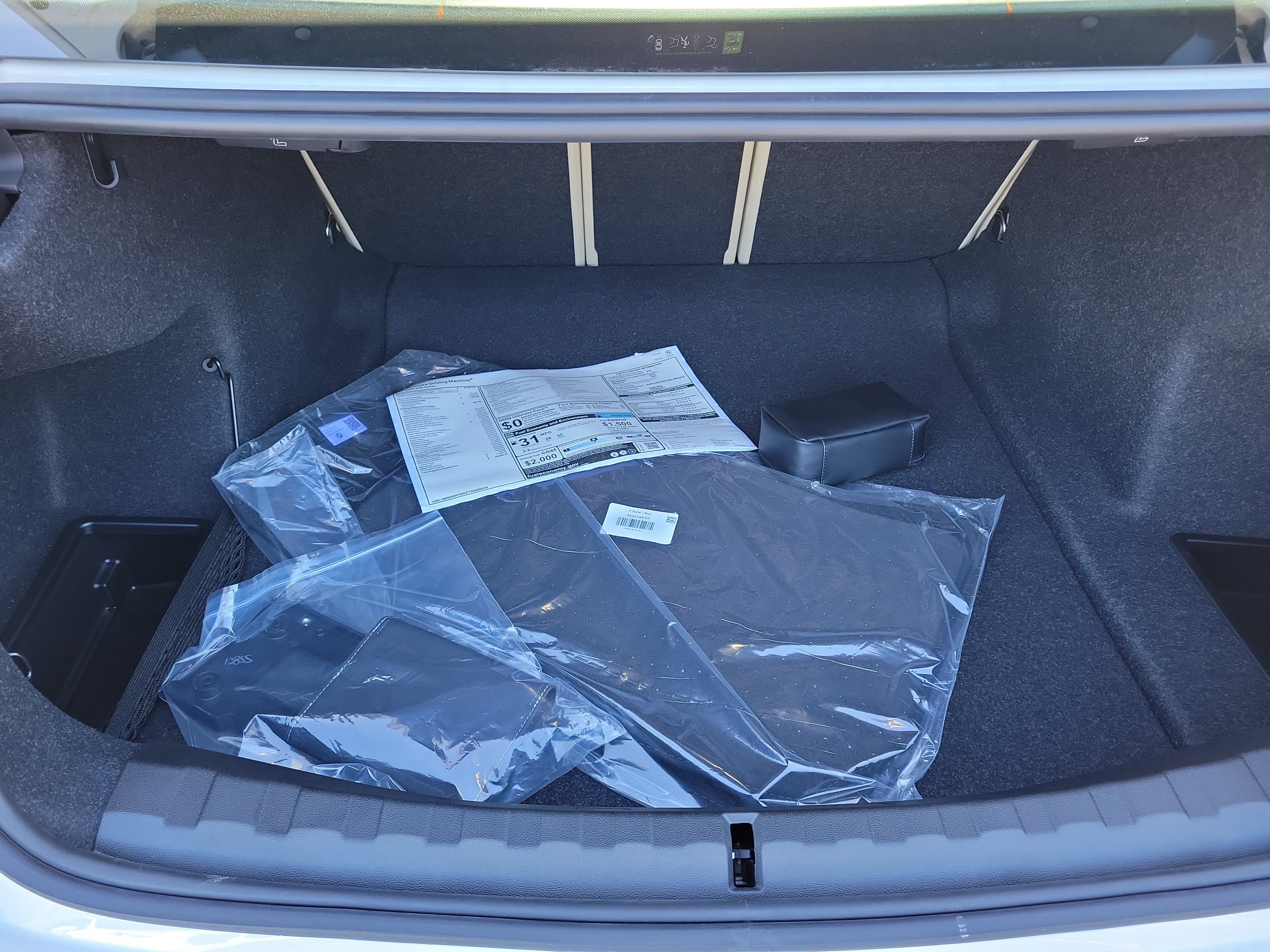 New 2026 BMW 330i Sedan w/ Convenience Package RWD image 6