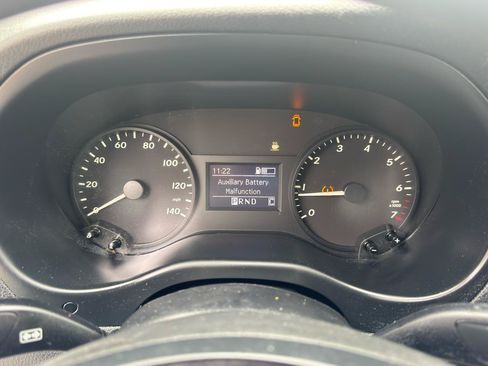 Used 2016 Mercedes-Benz Metris image 16
