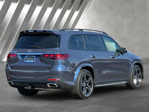 New 2026 Mercedes-Benz GLS 450 4MATIC image 4