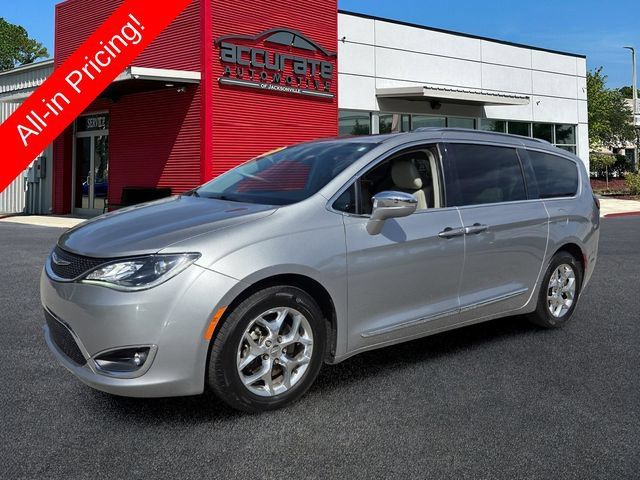 Used 2019 Chrysler Pacifica Limited FWD image 1