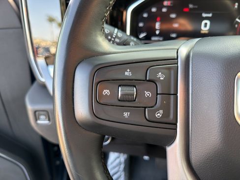 Used 2024 GMC Sierra 1500 SLT image 18