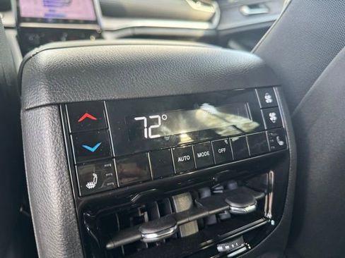 New 2025 Jeep Grand Cherokee L Limited w/ Black Appearance Package image 25