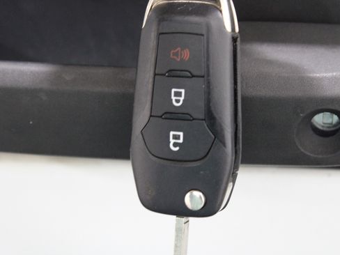 Used 2019 Ford F350 XL w/ Power Equipment Group image 17