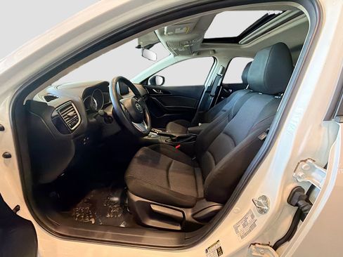 Used 2016 MAZDA MAZDA3 i Touring FWD image 13