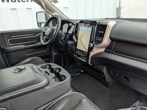 Used 2024 RAM 2500 Laramie image 36