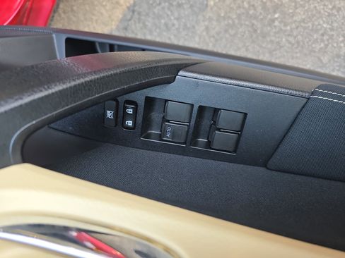 Used 2017 Toyota Corolla LE w/ Body Protection Package image 29