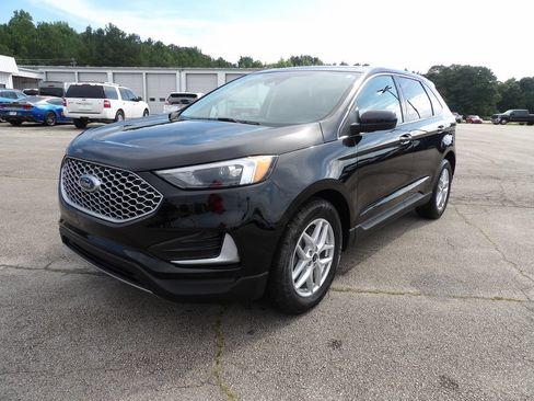 Used 2024 Ford Edge SEL AWD/4WD image 4