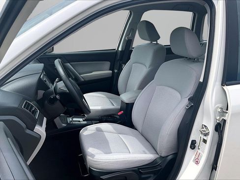 Used 2018 Subaru Forester 2.5i w/ Protection Package #1 AWD/4WD image 16