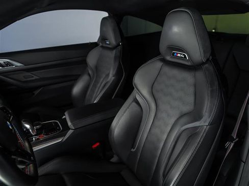 Used 2025 BMW M4 Competition w/ Executive Package image 5