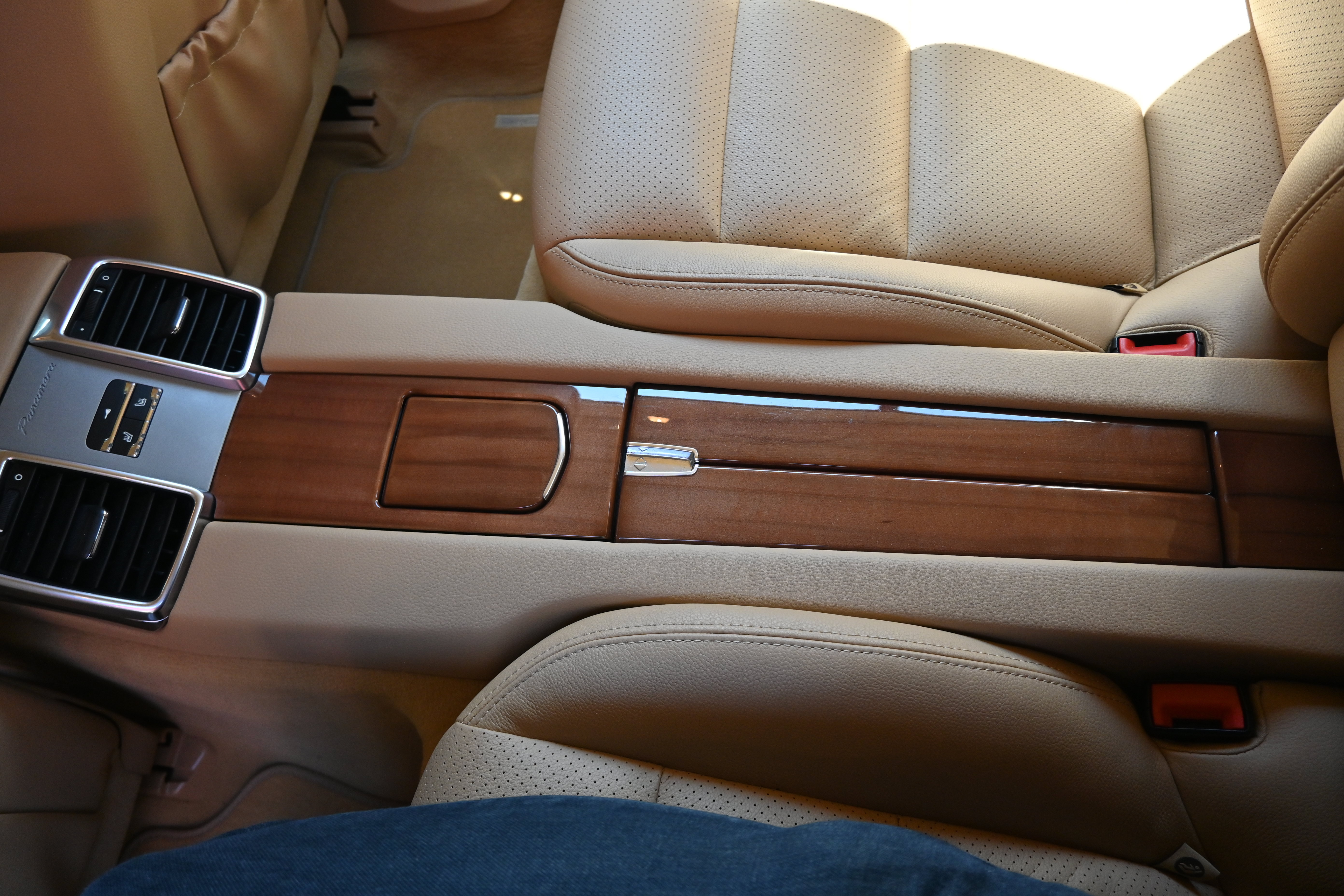 Used 2011 Porsche Panamera S RWD image 67