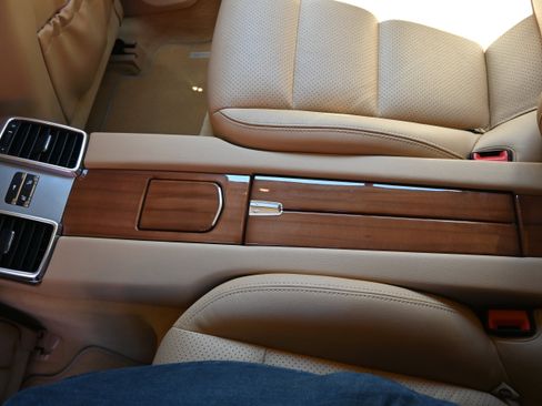 Used 2011 Porsche Panamera S RWD image 67