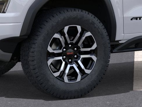 New 2025 GMC Canyon AT4 w/ Nightfall Edition AWD/4WD image 9