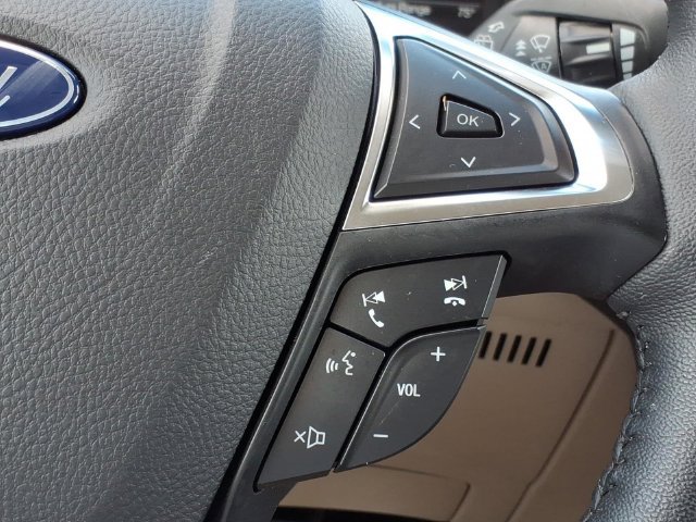 Used 2024 Ford Edge Titanium w/ Equipment Group 301A AWD/4WD image 28