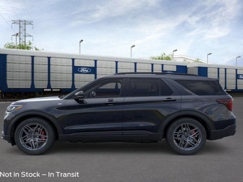 New 2026 Ford Explorer ST-Line w/ ST-Line Street Pack AWD/4WD image 42