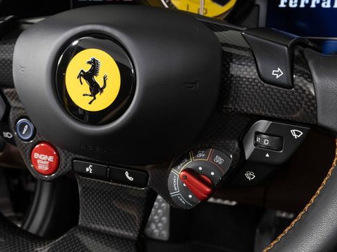 Used 2021 Ferrari 812 GTS RWD image 38