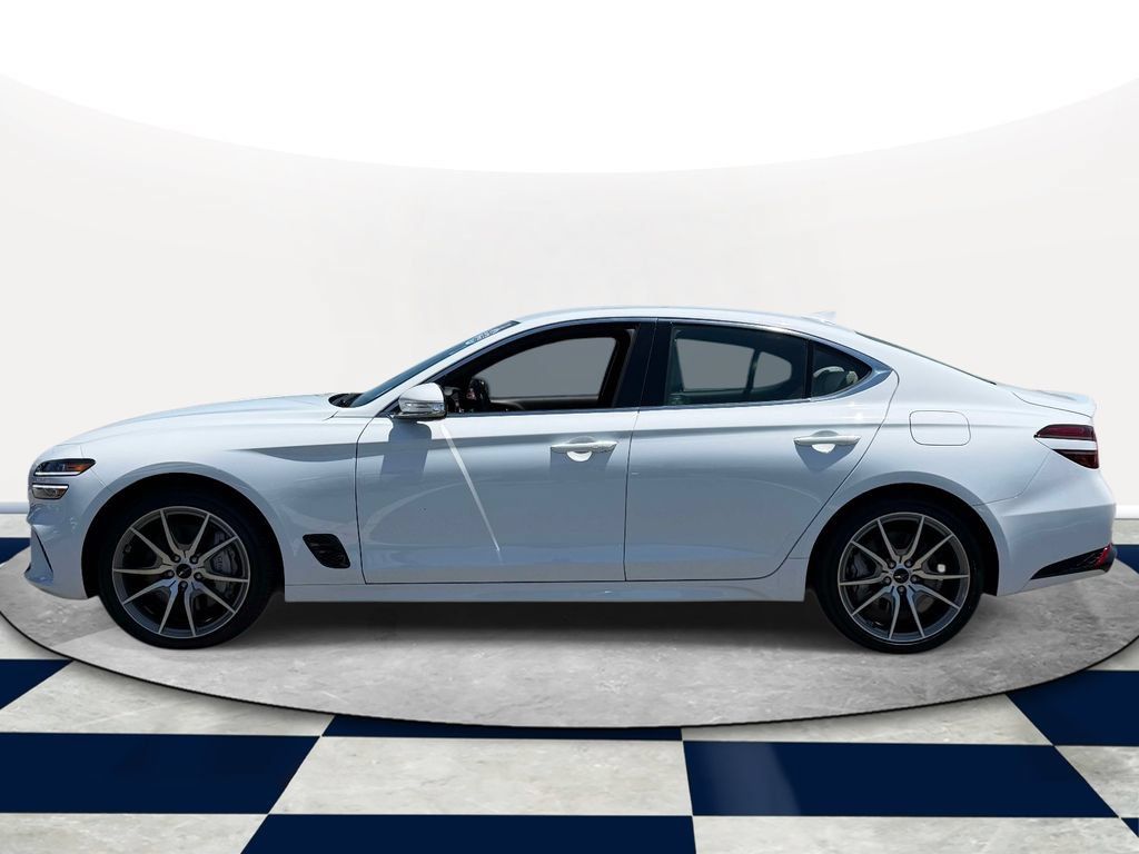 Certified 2025 Genesis G70 2.5T AWD/4WD image 4