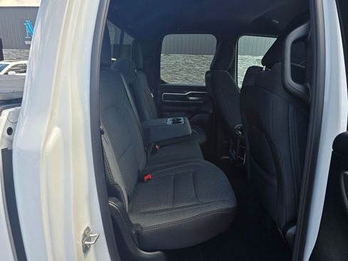 Used 2021 RAM 1500 Big Horn AWD/4WD image 14