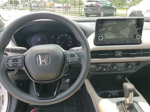 New 2025 Honda HR-V LX image 24