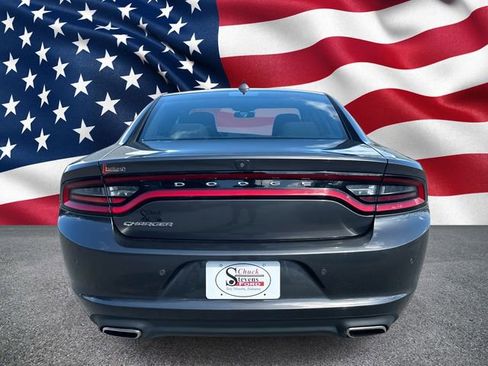 Used 2023 Dodge Charger SXT image 3