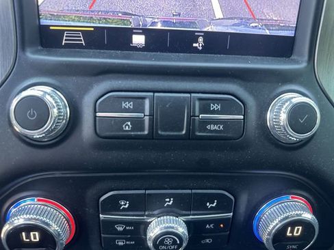 Used 2019 GMC Sierra 1500 Denali w/ Driver Alert Package II AWD/4WD image 16