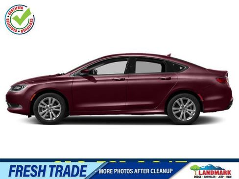 Used 2015 Chrysler 200 Limited image 1