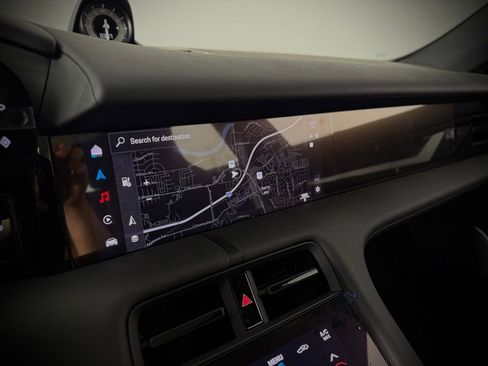 New 2025 Porsche Taycan 4S image 26