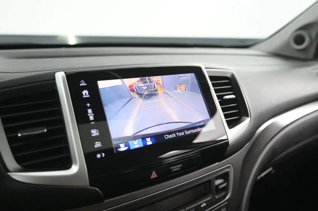 Used 2017 Honda Pilot EX-L image 27