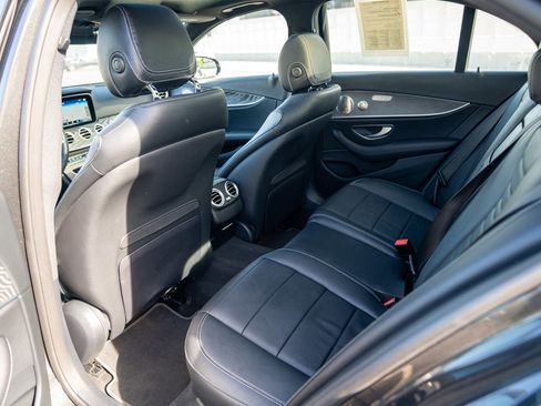 Used 2021 Mercedes-Benz E 450 4MATIC Sedan image 21