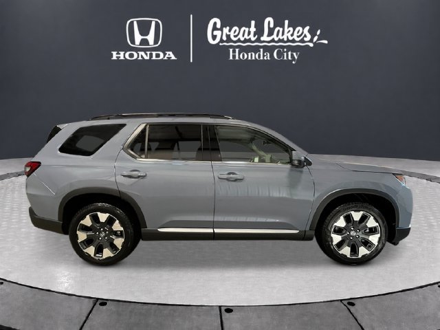 New 2026 Honda Pilot Touring image 8