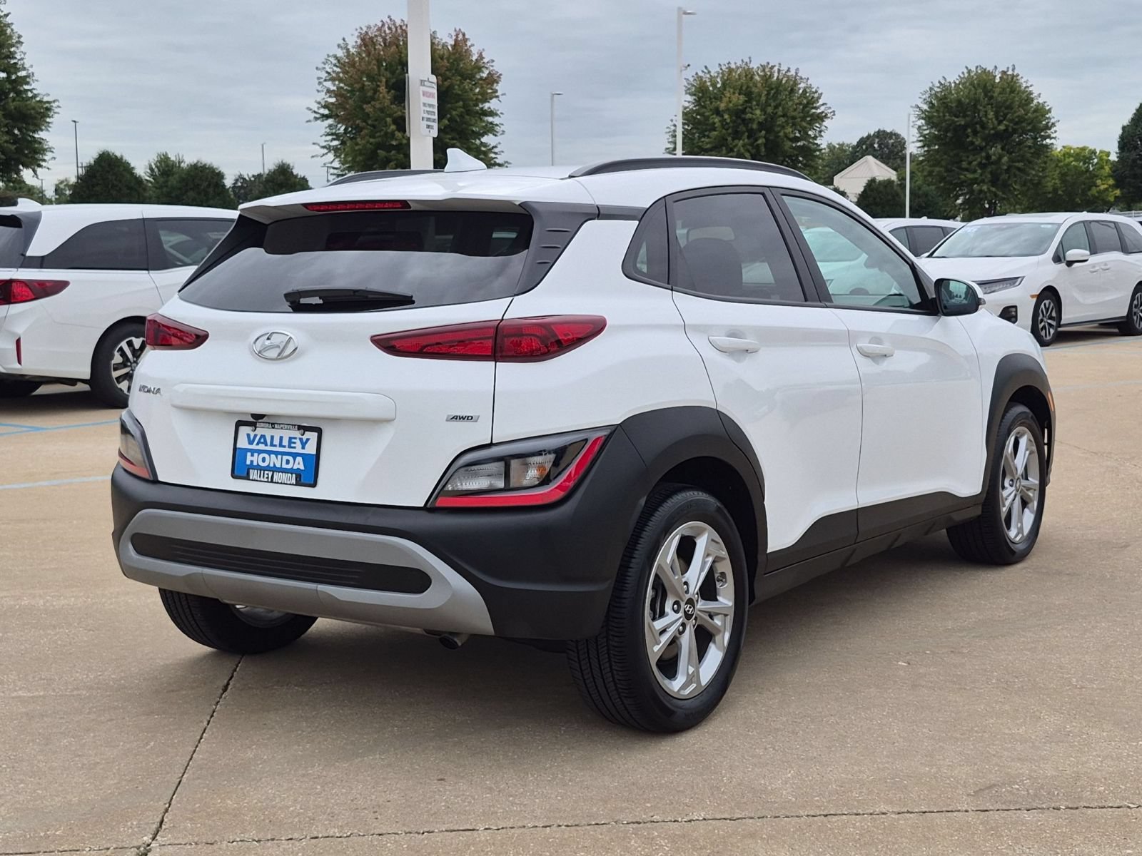 Used 2023 Hyundai Kona SEL w/ Convenience Package AWD/4WD image 6