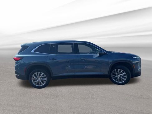 Certified 2025 Buick Enclave Preferred w/ LPO, Floor Liner Package AWD/4WD image 7